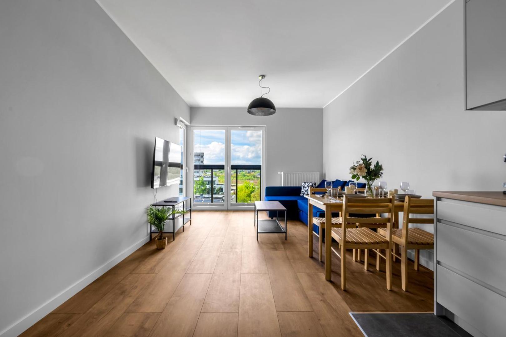 Apartament Bemowo - Parking, Balcony & Workspace - By Rentujemy Warszawa